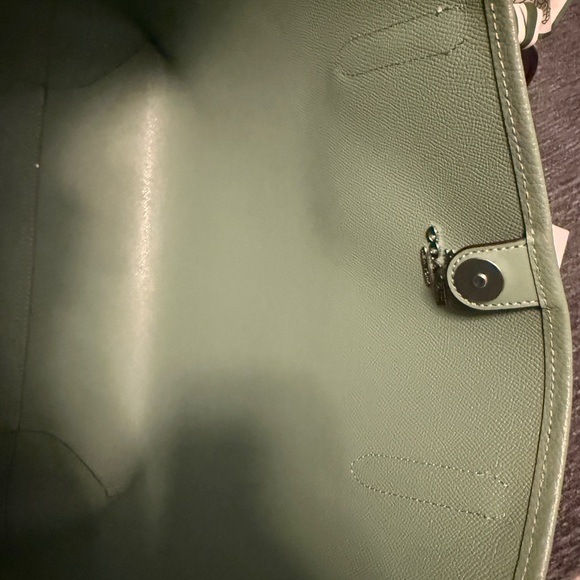 Coach Soft Green city Tote with Scarf - Picture 5 of 15